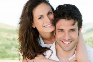 ThinkstockPhotos-Couple with Veneers